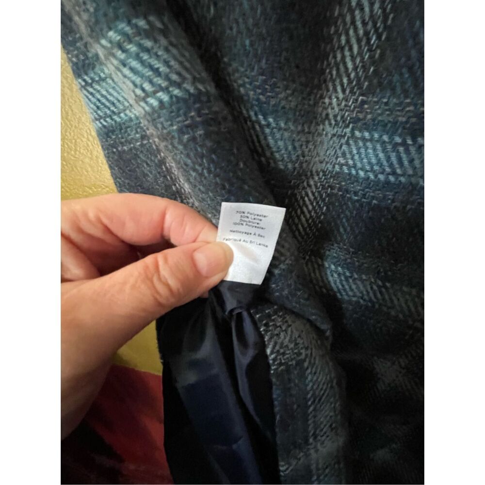 Talbots size 12P plaid wool blend lined skirt. - Picture 4 of 6